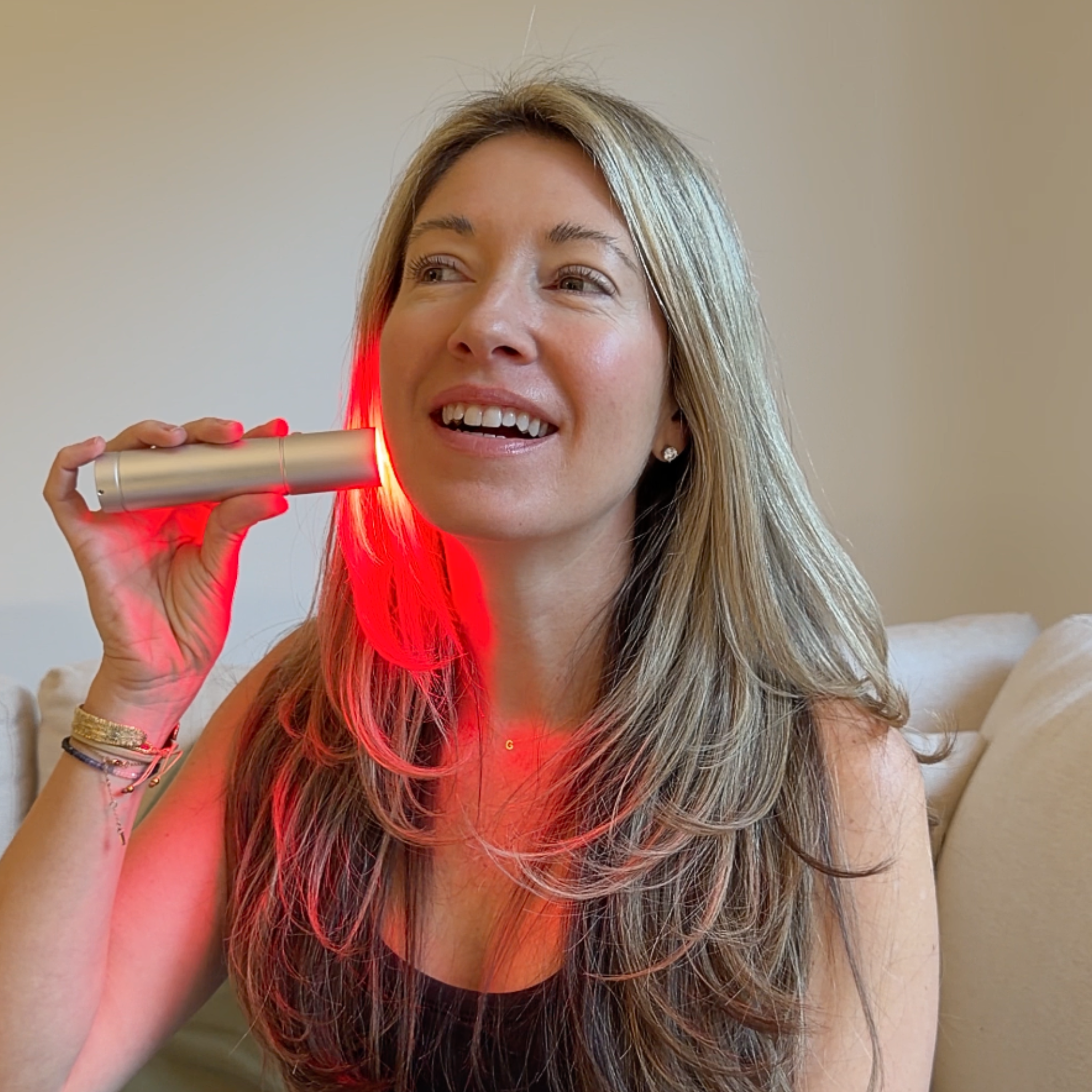 Red Light Torch - Handheld Red Light Therapy Device. TGA-Registered. 5 Wavelengths.