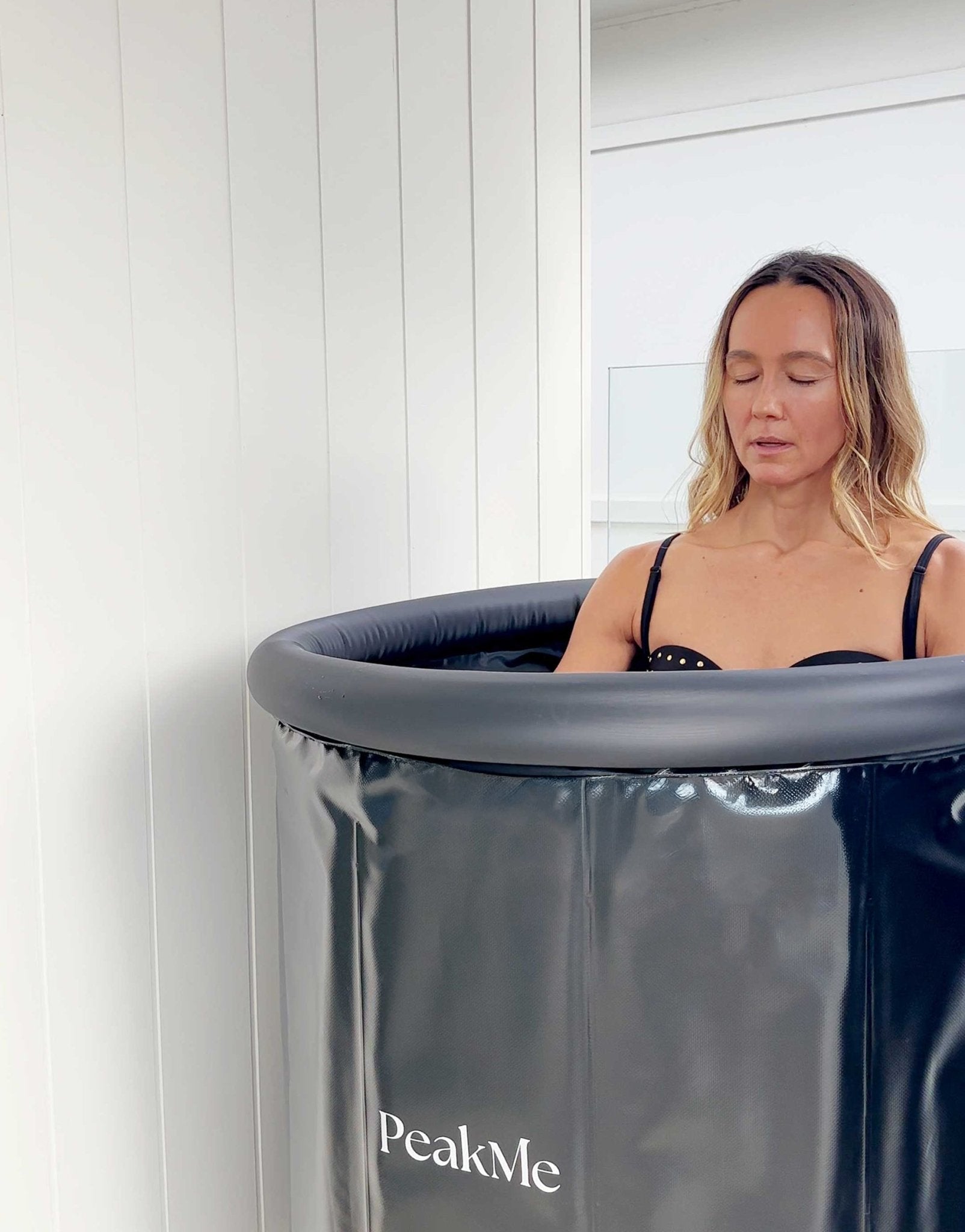 What are the Mental Health Benefits of Using an Ice Bath? - PeakMe