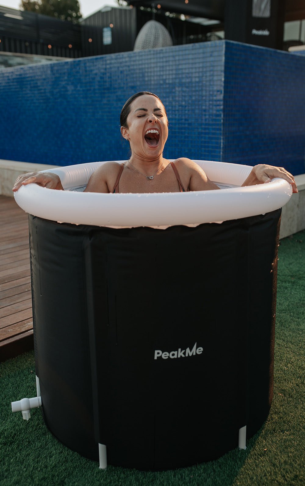 Which is Better: Ice Baths, Cold Showers, or Cryotherapy? - PeakMe