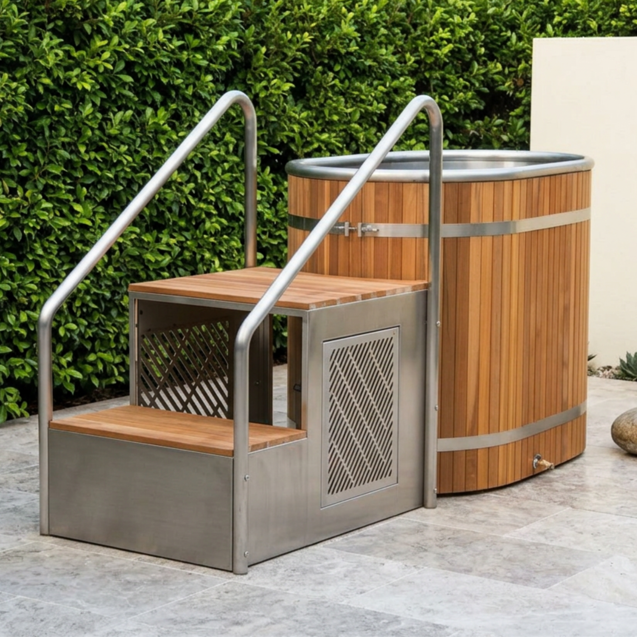 Glacier Solo Premium Cedar Ice Bath