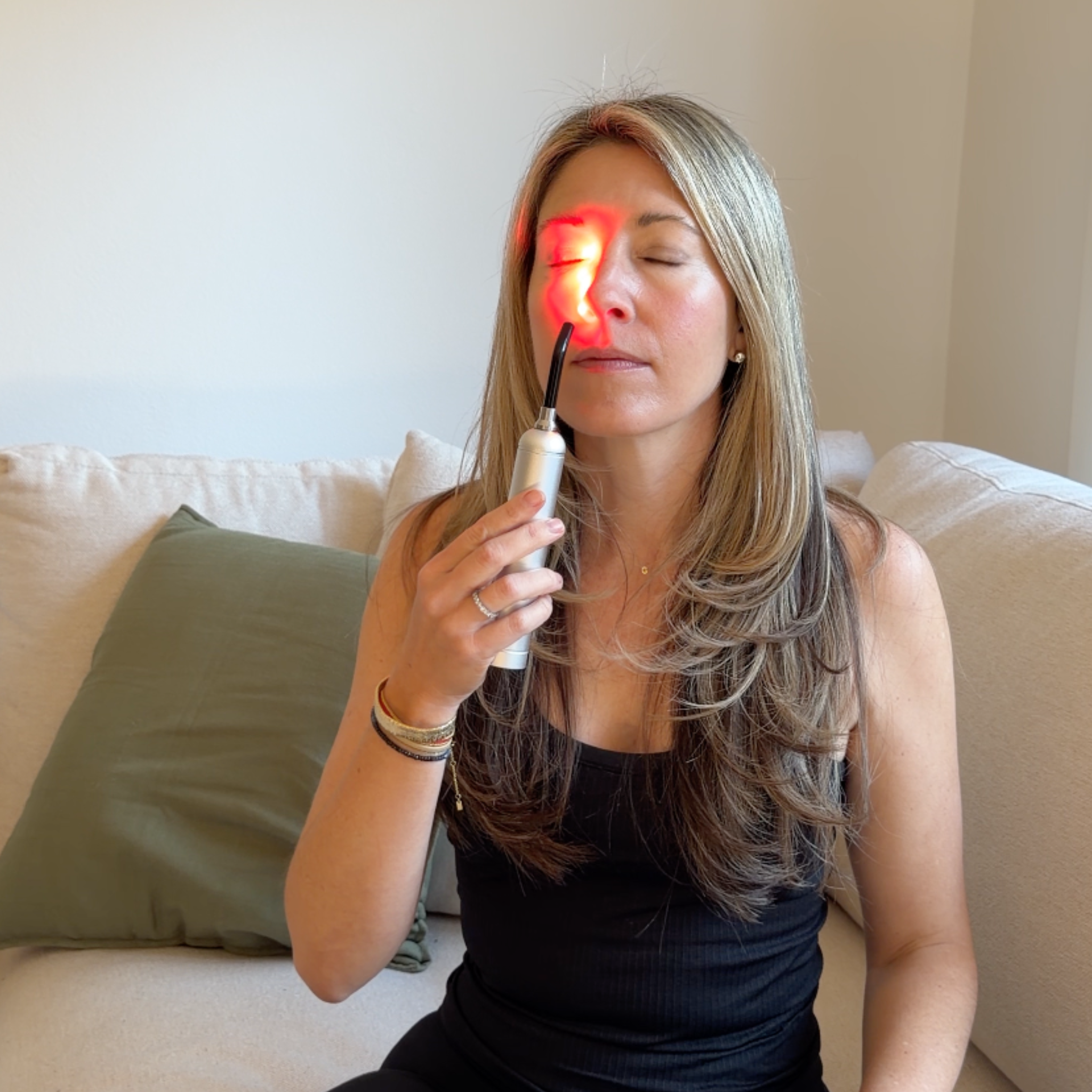 Red Light Torch - Handheld Red Light Therapy Device. TGA-Registered. 5 Wavelengths.