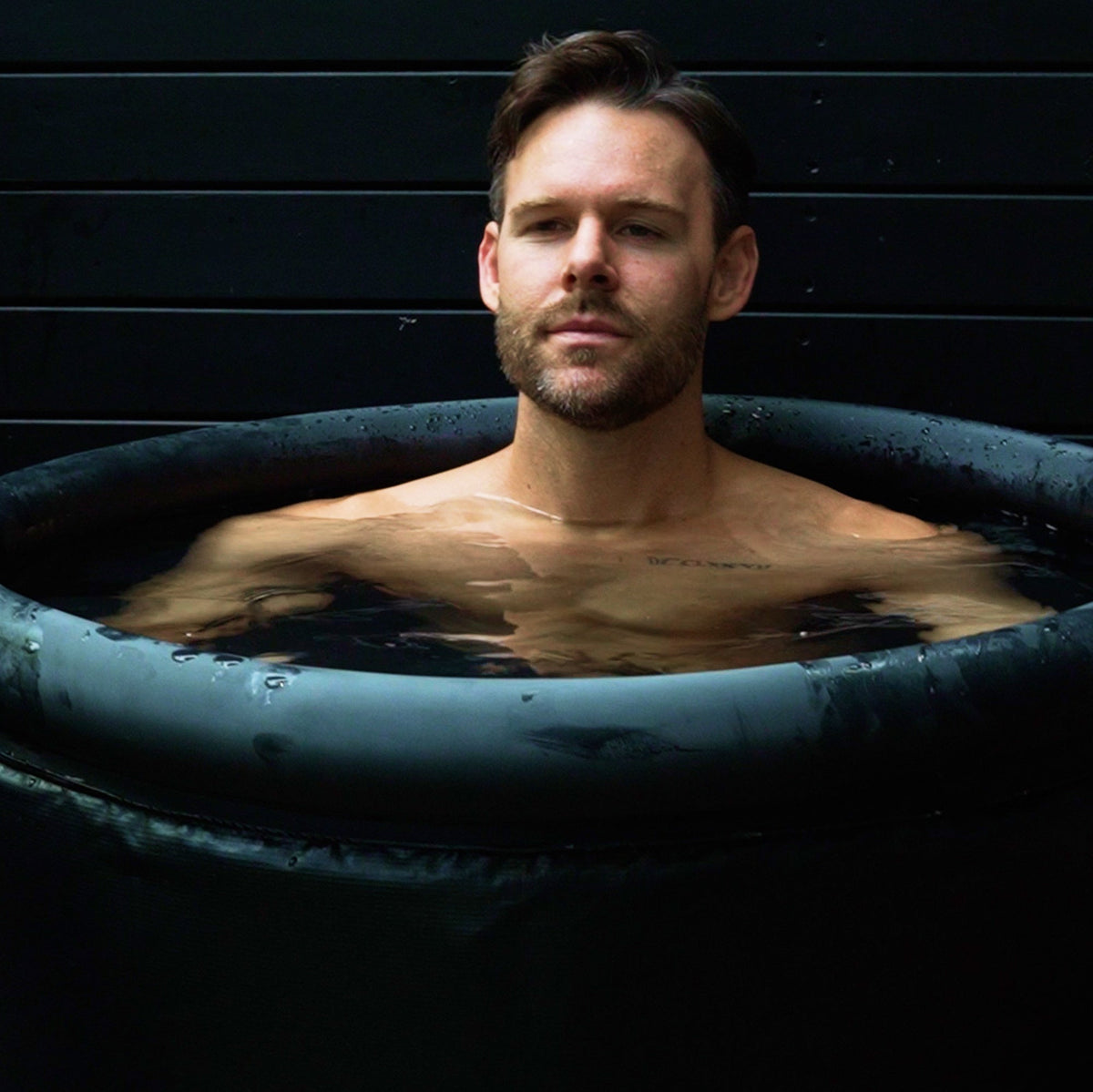Core Ice Bath (Noir) - Portable Cold Plunge. Multi-Layer Insulated. Pole-Free. by PeakMe, SKU PK-ICE-004