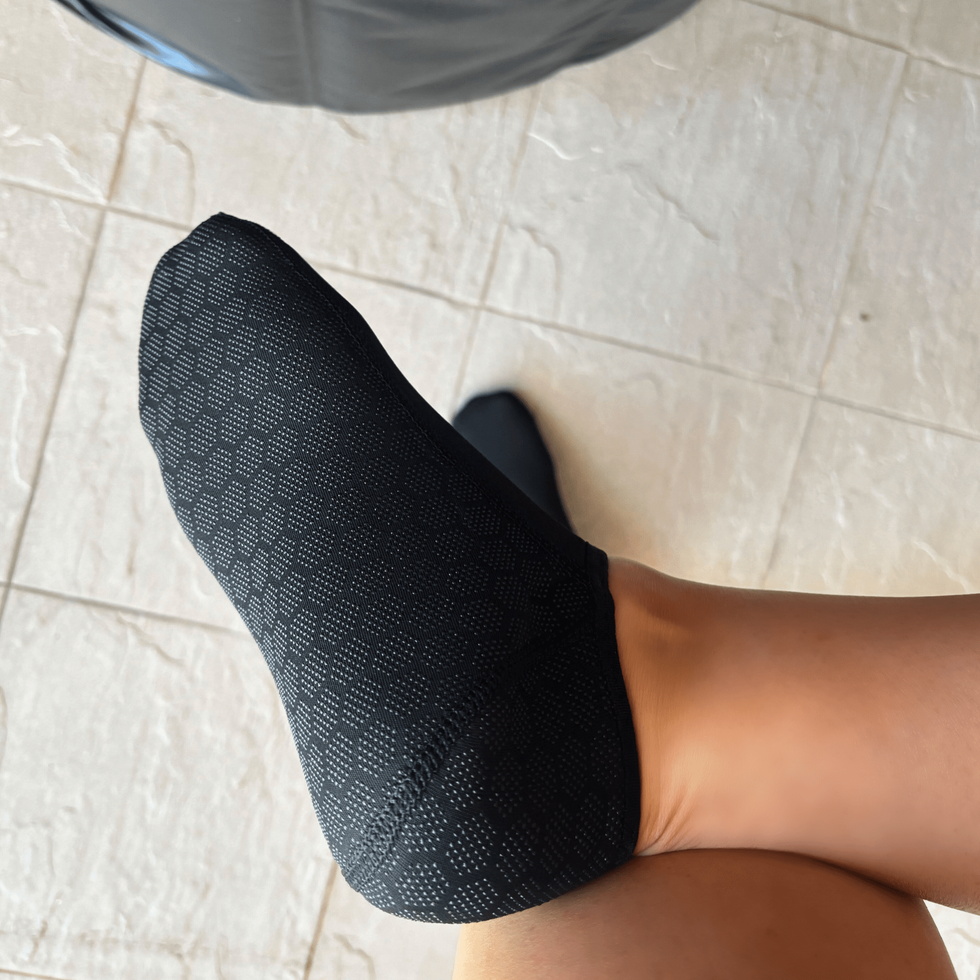 Ice Bath Socks by PeakMe, SKU PK-IBSOCKS-M